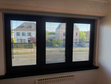 Magneetkaders met alu jaloezie
