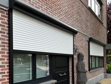 Voorzetrolluiken